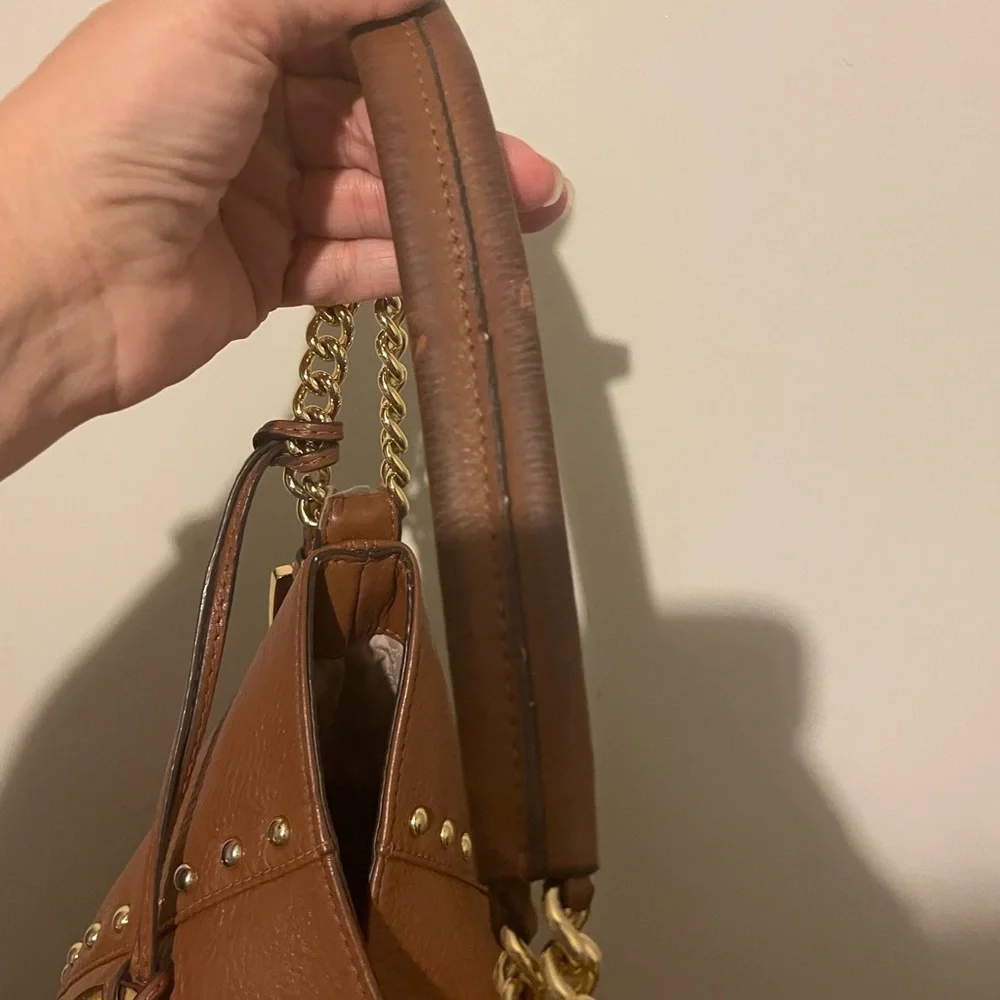 Michael Kors cognac pebbled leather hobo bag w hang tag